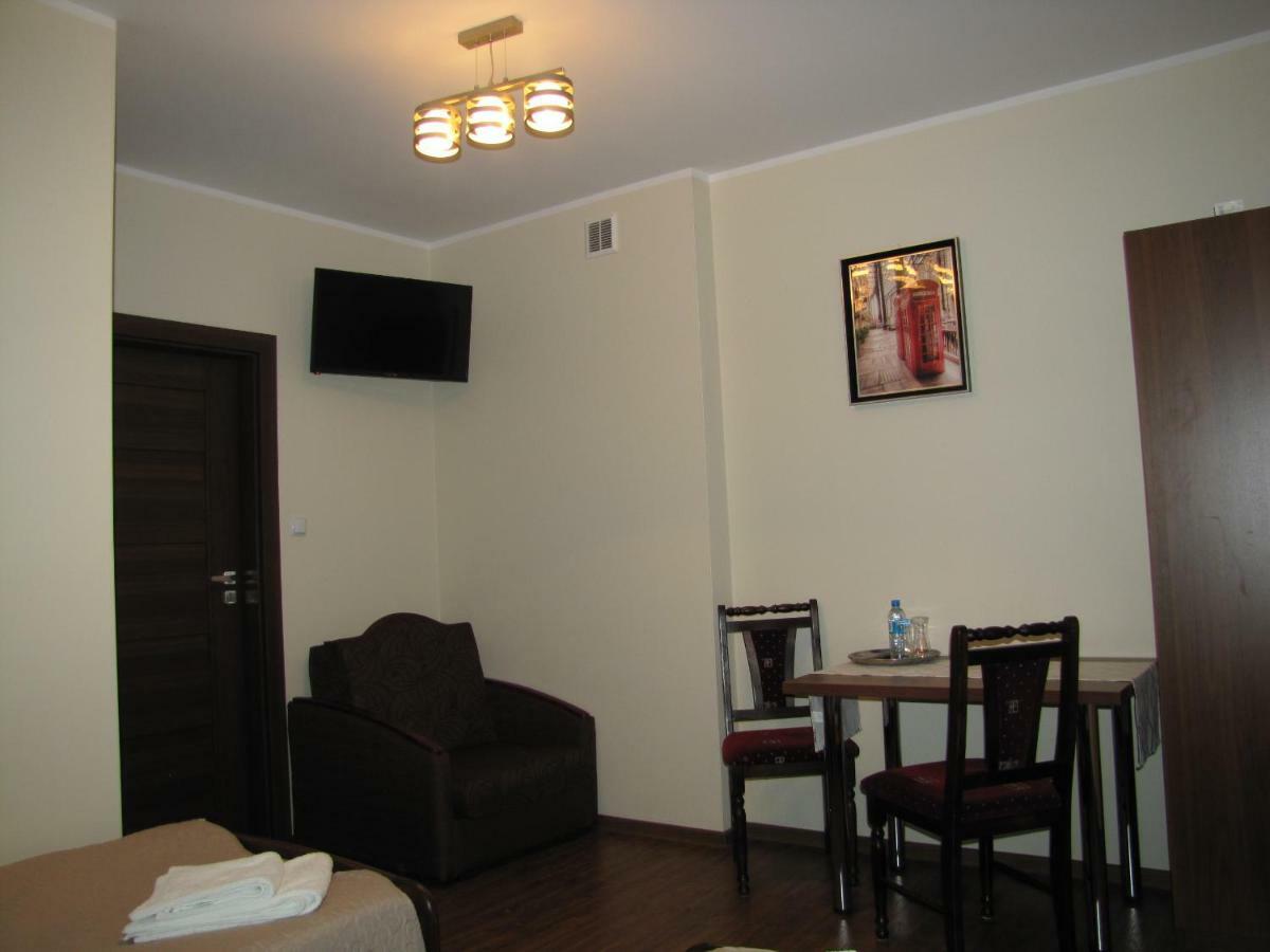 Bed and Breakfast Heveliusz Sokolow Podlaski Exterior foto